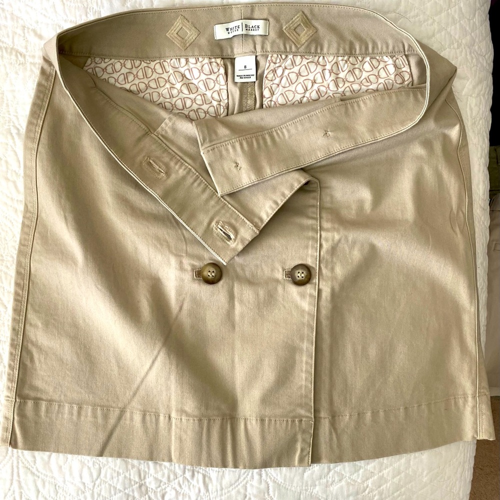 White House Black Market skirt- khaki size 8
